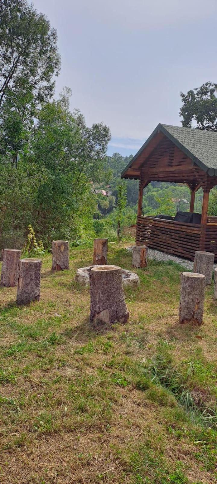Rubicon Cabins Secaria Екстериор снимка