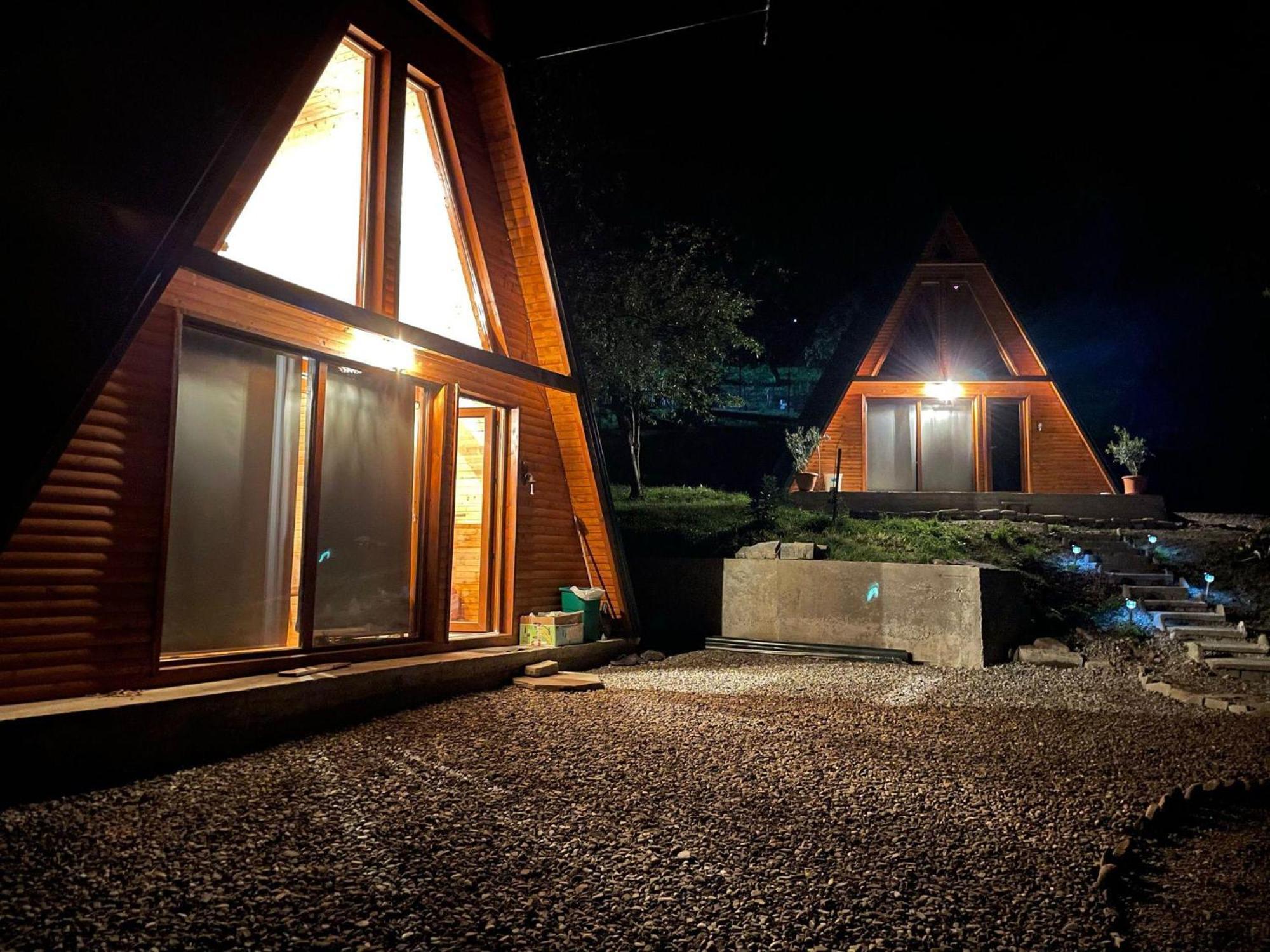 Rubicon Cabins Secaria Екстериор снимка